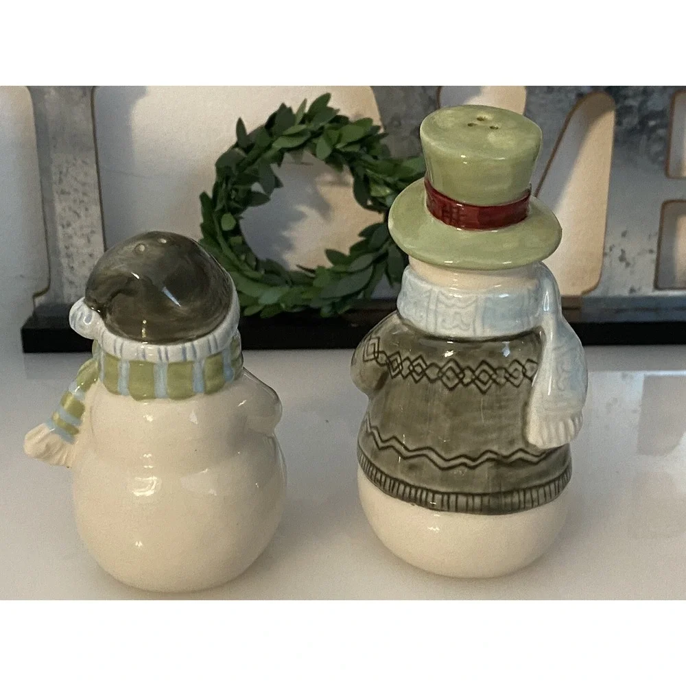 Snowman Salt Pepper Shaker with Caddy 3 pc Set 5.5